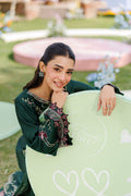 Dhanak | Signature Pret | BOTTLE GREEN 2PCS EMBROIDERED KURTA WITH TROUSER - House Of Hania