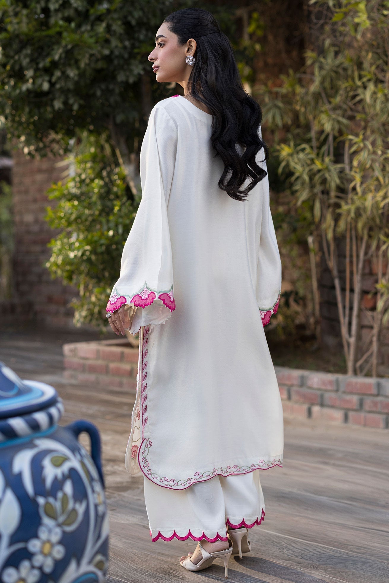 Dhanak | Signature Pret | CREAM 2PCS EMBROIDERED KURTA WITH TROUSER - House Of Hania