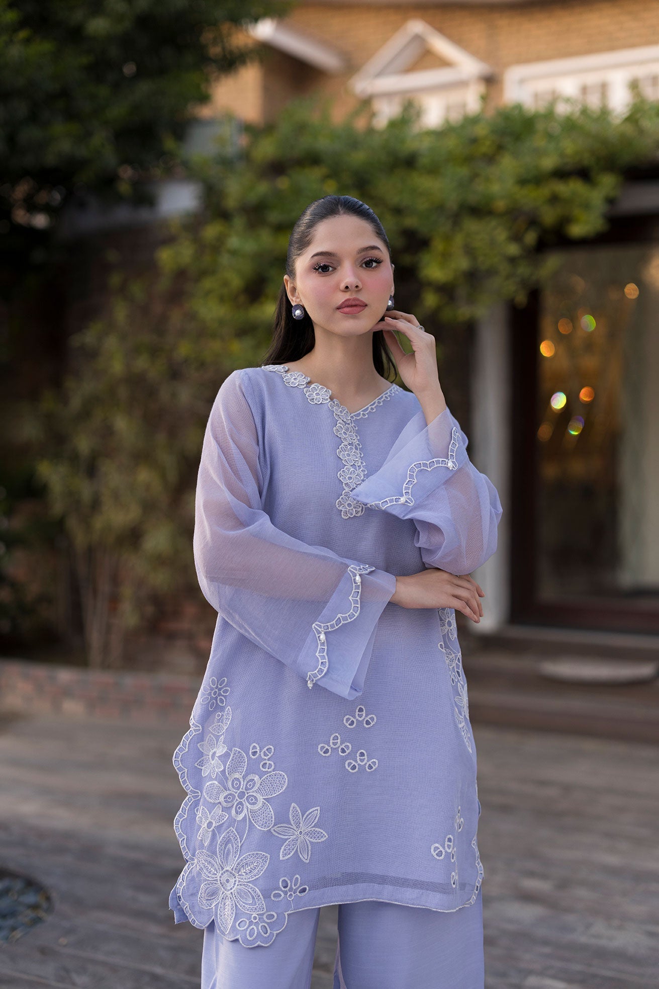 Dhanak | Signature Pret | LAVENDER 2PCS EMBROIDERED KURTA WITH TROUSER - House Of Hania