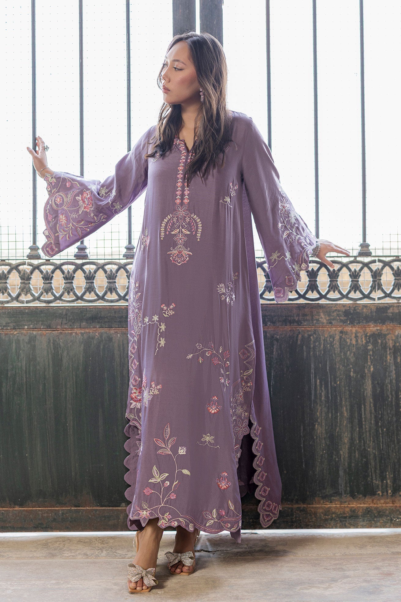 Dhanak | Signature Pret | LILAC - 1PCS - EMBROIDERED KAFTAN - House Of Hania