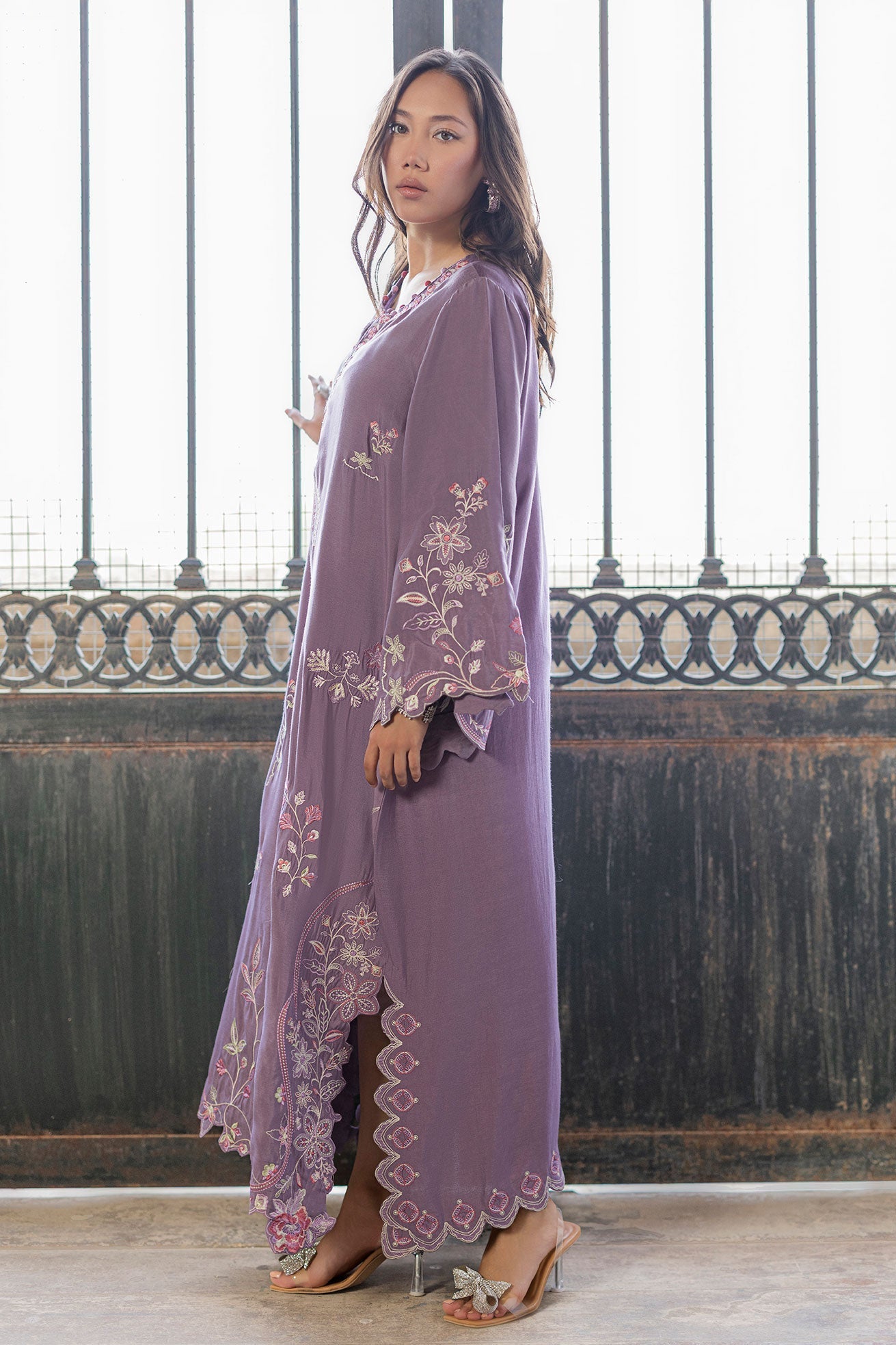 Dhanak | Signature Pret | LILAC - 1PCS - EMBROIDERED KAFTAN - House Of Hania
