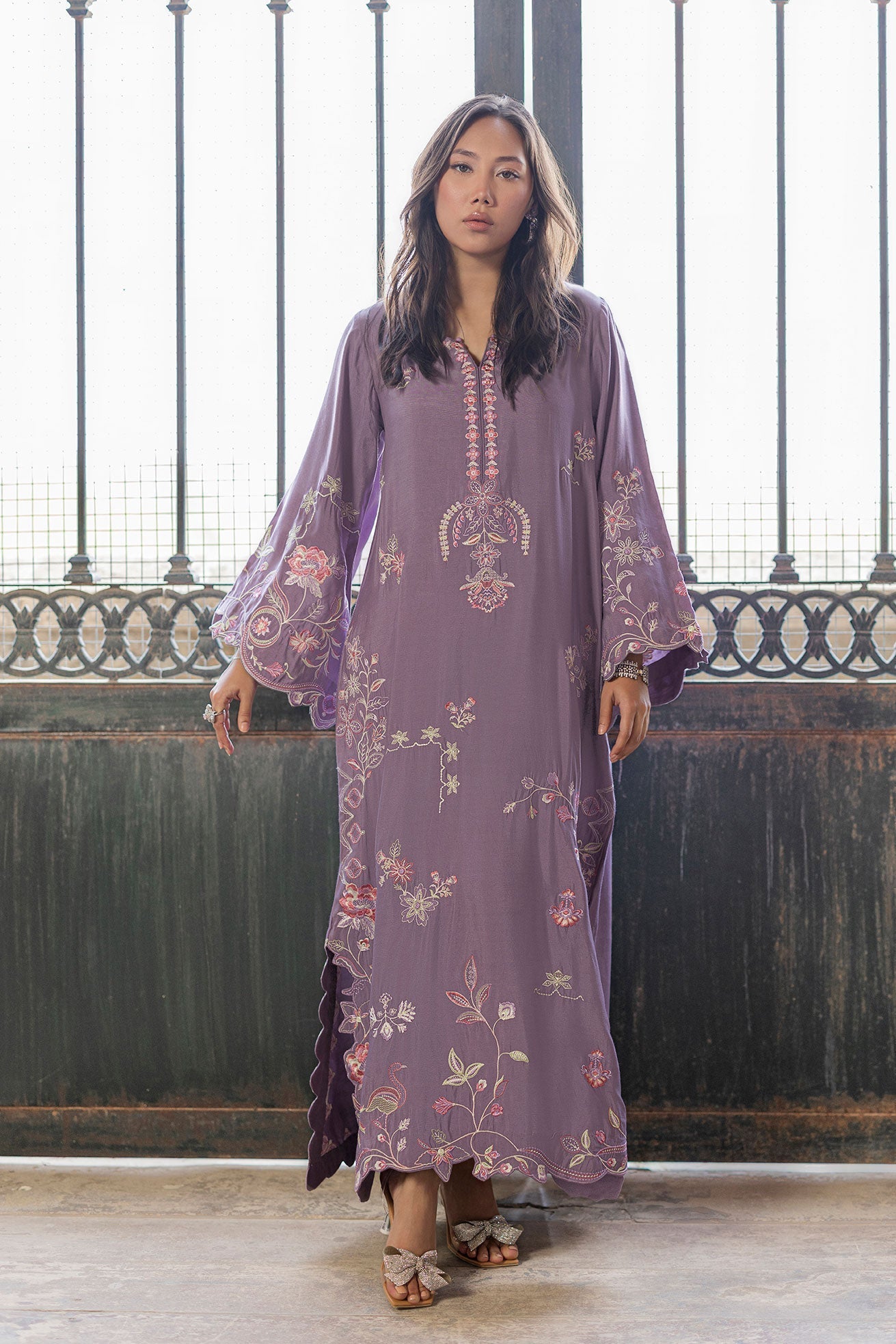 Dhanak | Signature Pret | LILAC - 1PCS - EMBROIDERED KAFTAN - House Of Hania