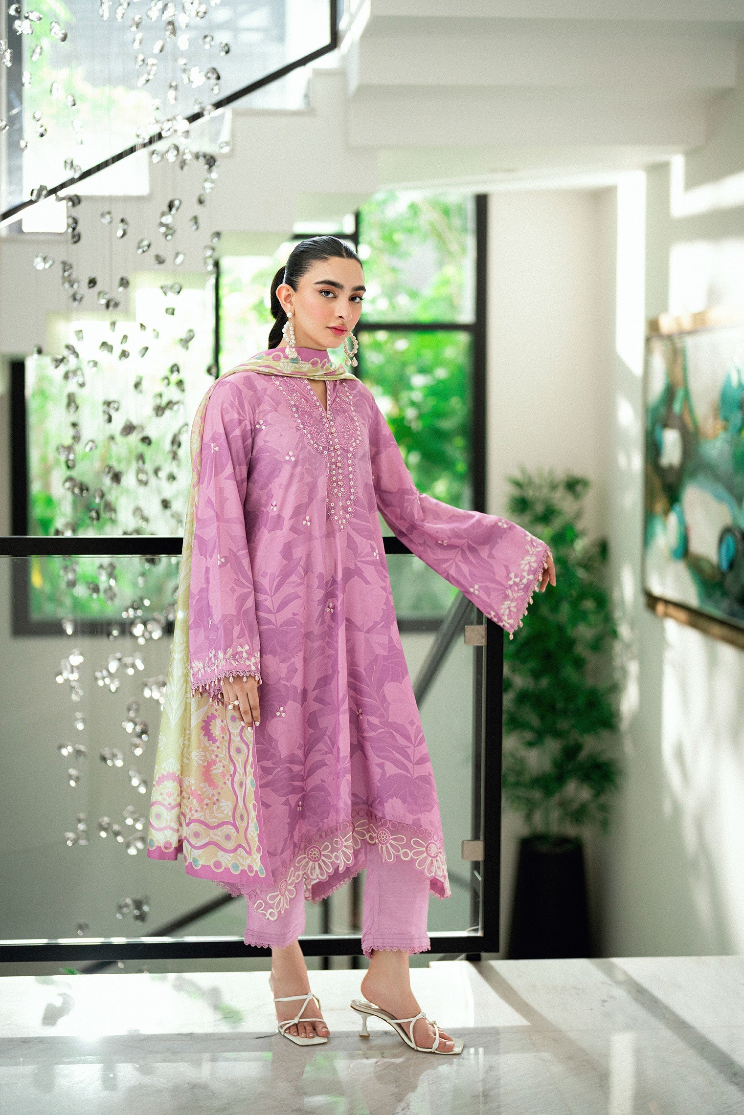 Dhanak | Signature Pret | LILAC 2PCS EMBROIDERED KURTA WITH TROUSER - House Of Hania