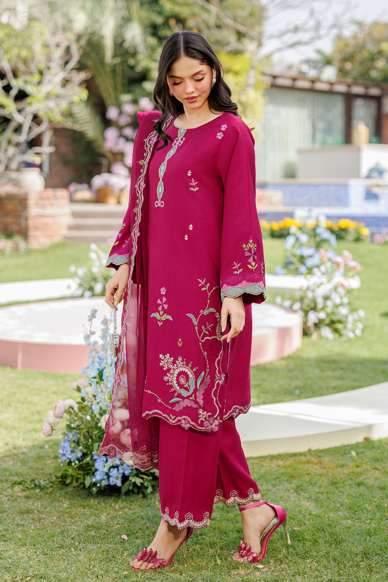 Dhanak | Signature Pret | MAGENTA 2PCS EMBROIDERED KURTA WITH TROUSER - House Of Hania