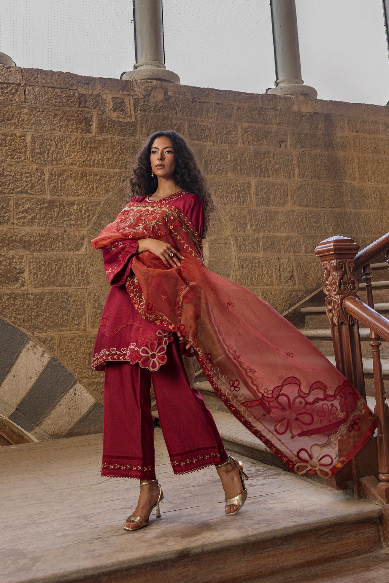 Dhanak | Signature Pret | MAROON 2PCS EMBROIDERED KURTA WITH TROUSER - House Of Hania