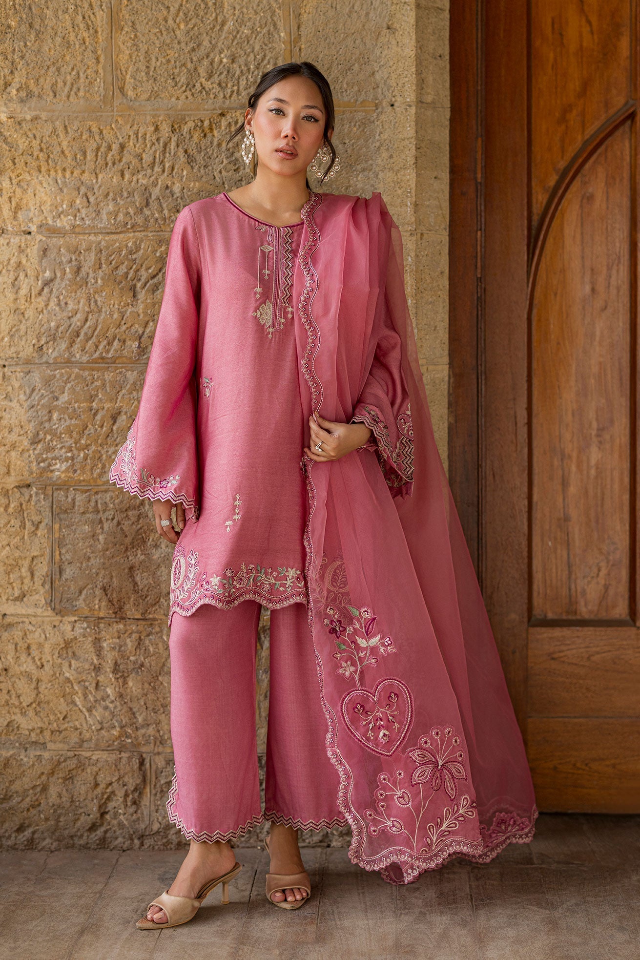 Dhanak | Signature Pret | PINK 2PCS EMBROIDERED KURTA WITH TROUSER - House Of Hania