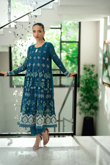 Dhanak | Signature Pret | TURQUOISE BLUE 2PCS EMBROIDERED PISHWAS WITH TROUSER - House Of Hania