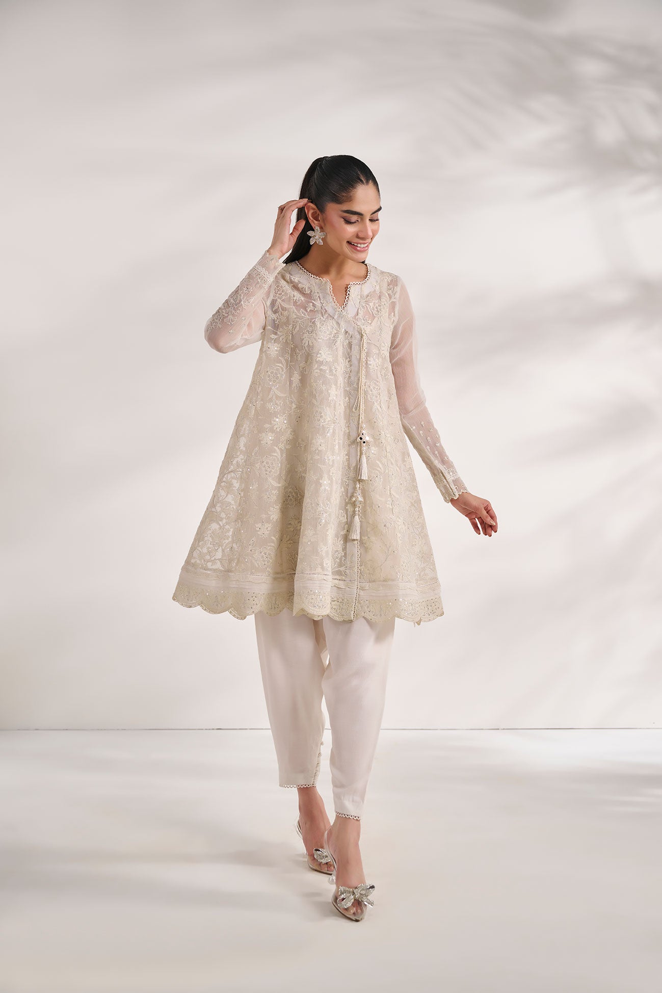 Dhanak | Signature Pret | WHITE 2PCS EMBROIDERED KURTA WITH TROUSER - House Of Hania