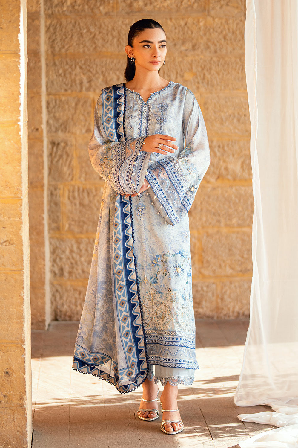 Dhanak | Silk Pret | SKY BLUE 2PCS HAND EMBELLISHED KURTA WITH TROUSER - House Of Hania