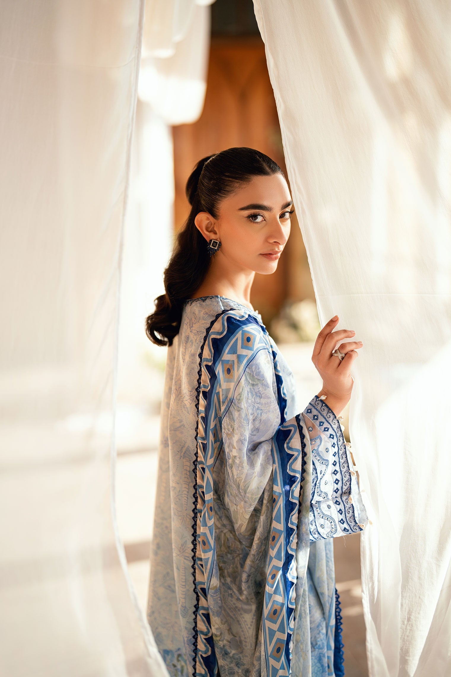 Dhanak | Silk Pret | SKY BLUE 2PCS HAND EMBELLISHED KURTA WITH TROUSER - House Of Hania