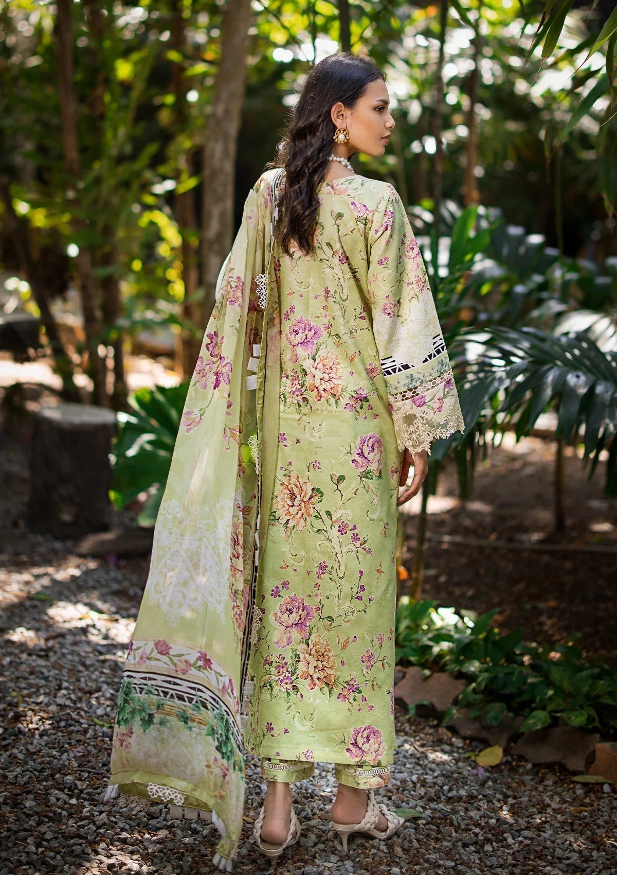 ELAF Signature Embroidered Lawn 3Pc Suit ESL-03B CLARISSE - House Of Hania