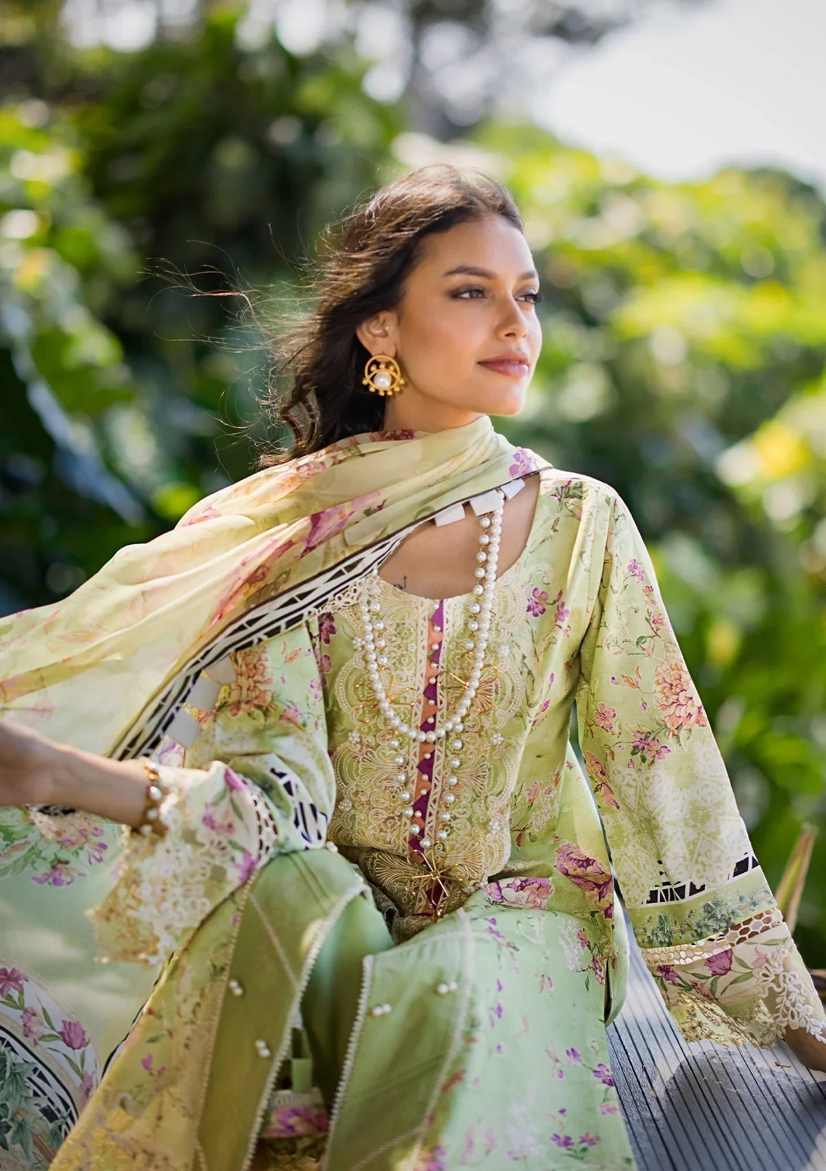 ELAF Signature Embroidered Lawn 3Pc Suit ESL-03B CLARISSE - House Of Hania