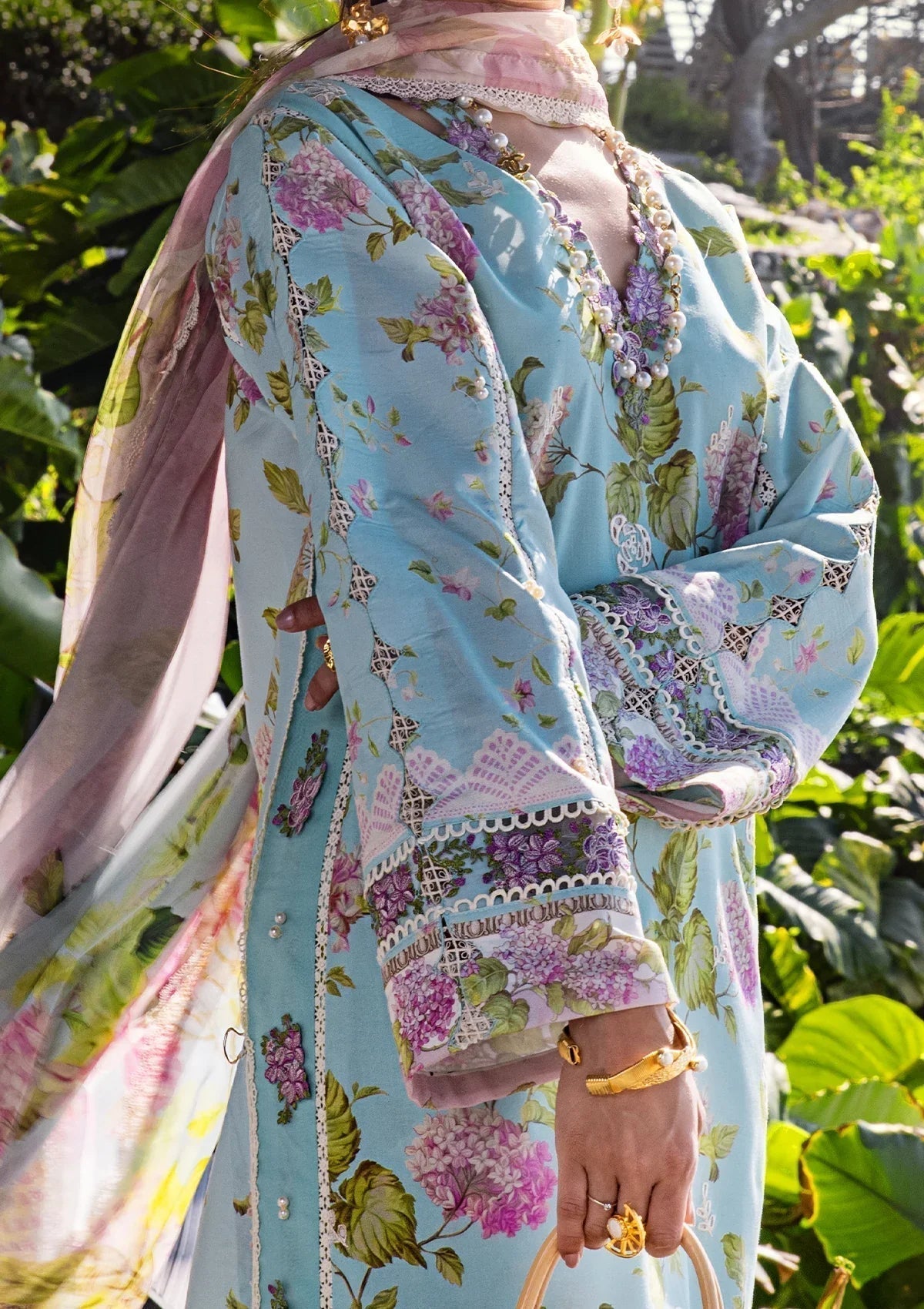 ELAF Signature Embroidered Lawn 3Pc Suit ESL-05A STARLIT HARMONY - House Of Hania