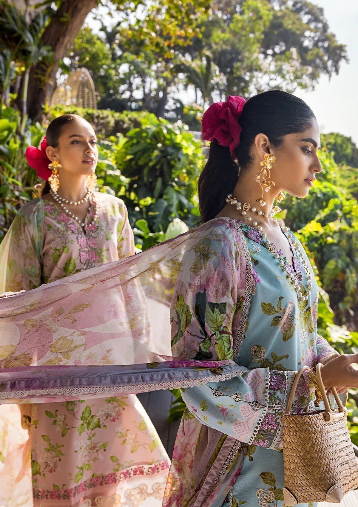 ELAF Signature Embroidered Lawn 3Pc Suit ESL-05A STARLIT HARMONY - House Of Hania