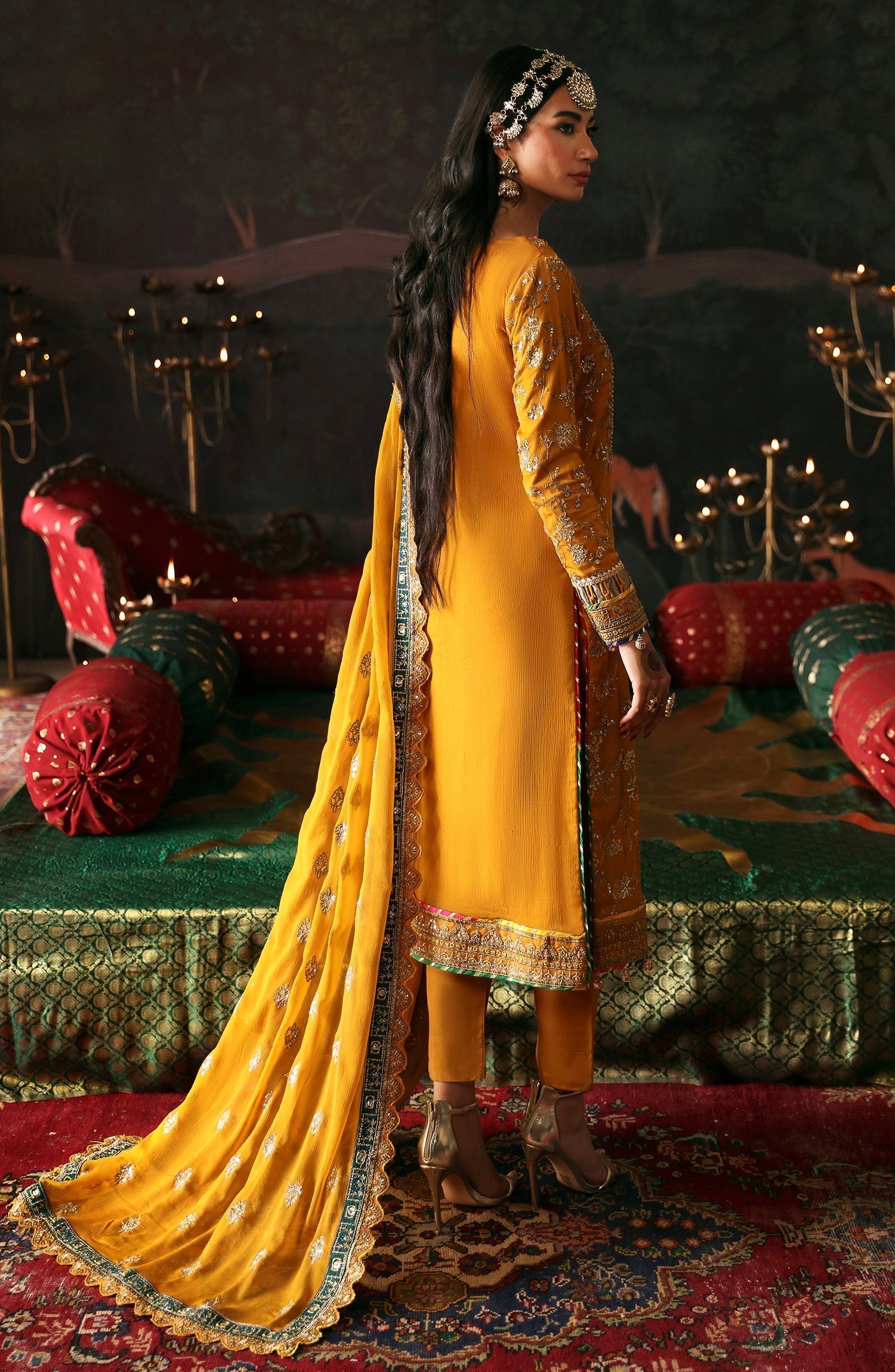 EMAAN ADEEL__ ROSHAN JAHAN - House Of Hania