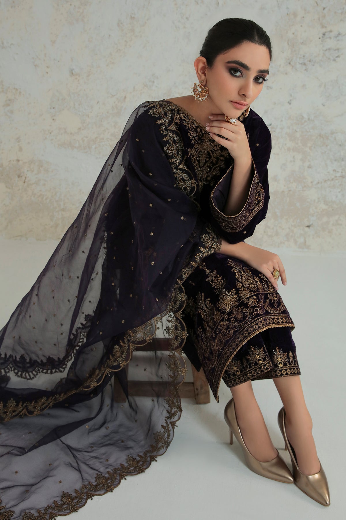 EMBROIDERED VELVET UF-239 - House Of Hania