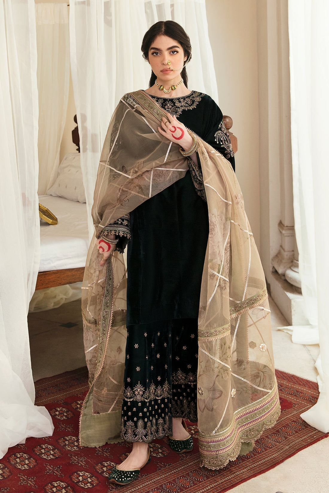 EMBROIDERED VELVET UF-249 - House Of Hania