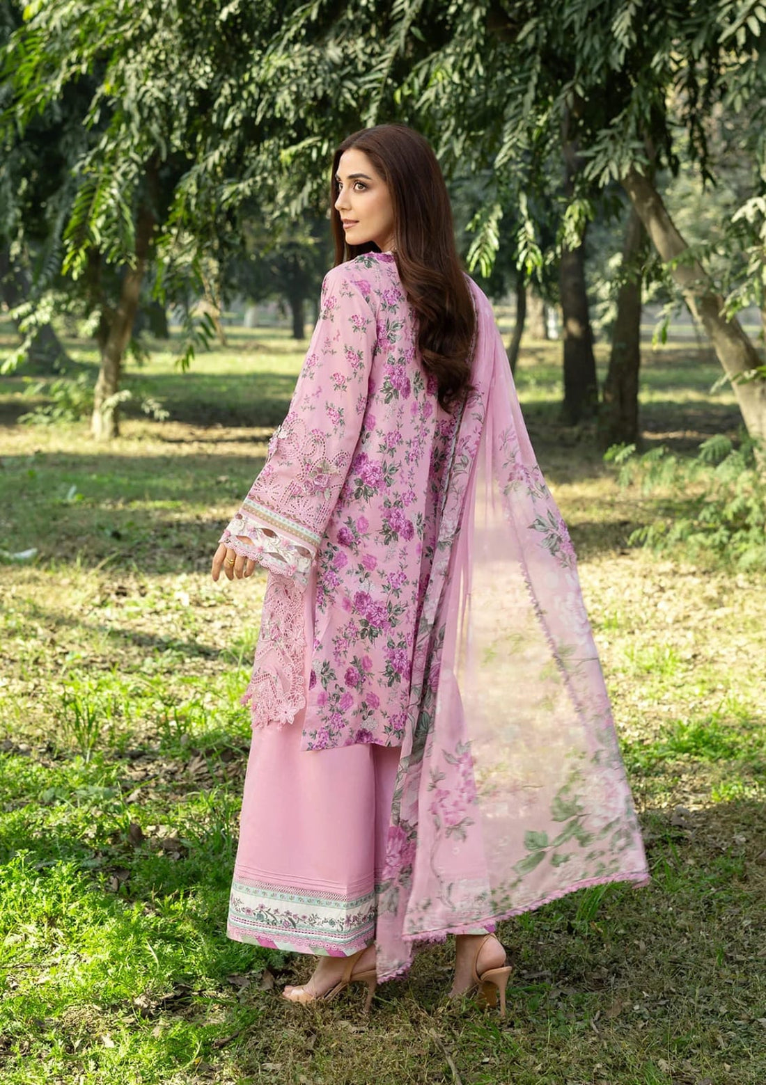 Elaf Premium | CHIKANKARI PRINTS 26 | ERC-3A MAN MAYAL - House Of Hania