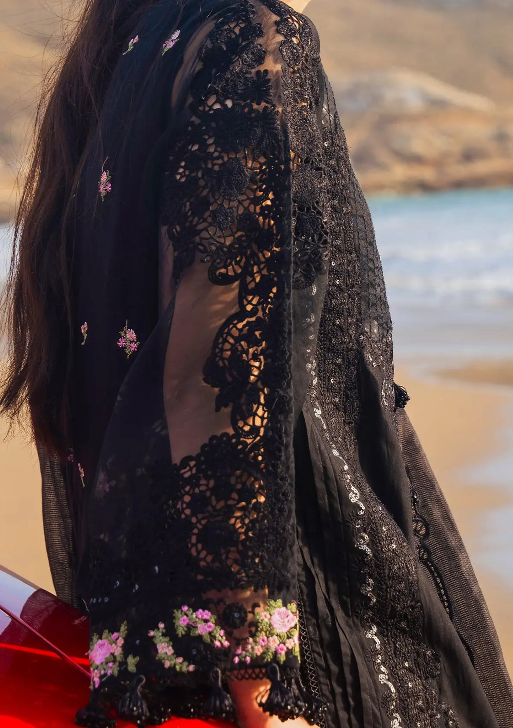 Elaf Premium | Hai Kuch Festive Lawn 24 | EHK-01A Mahnoor - House Of Hania