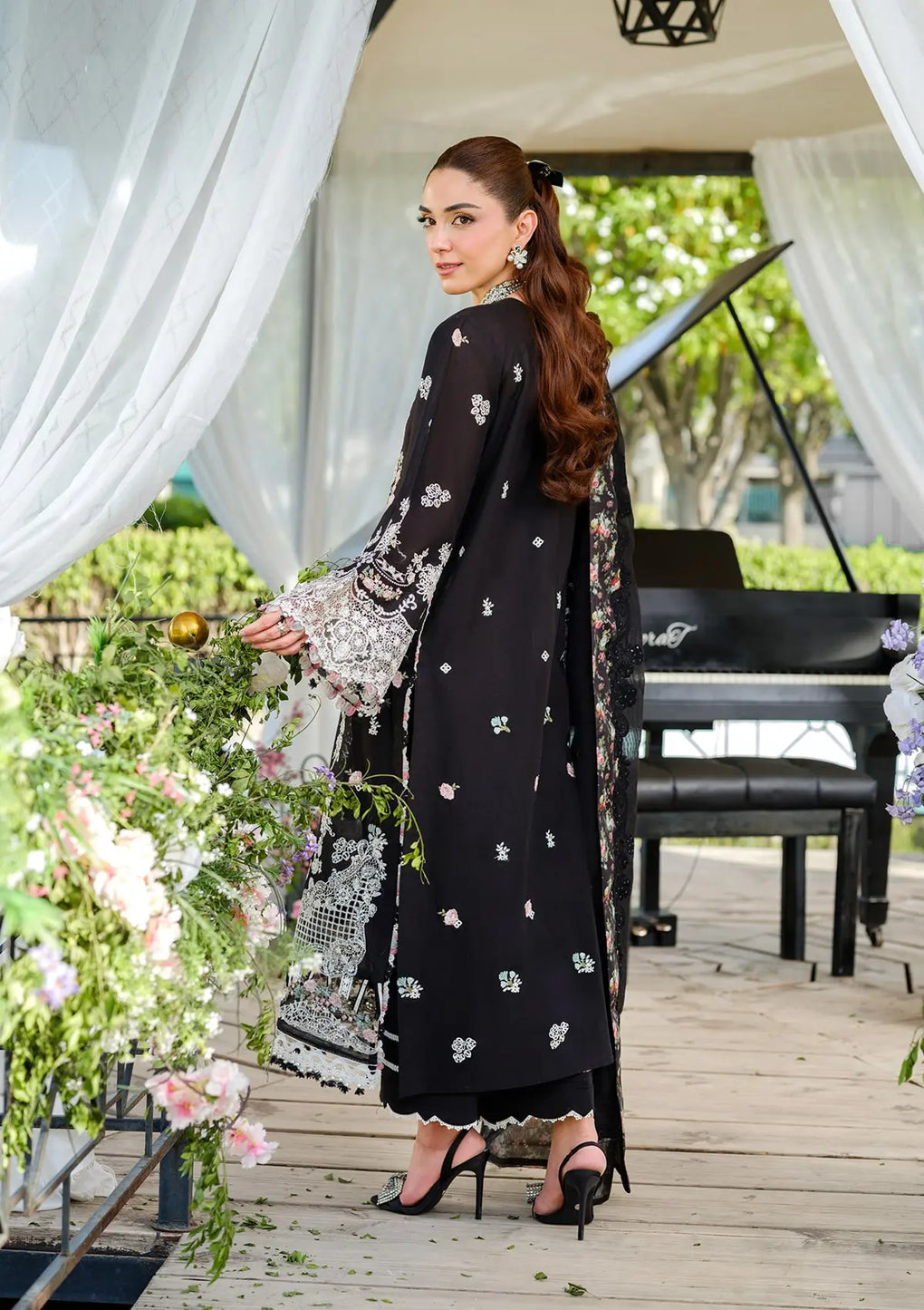 Elaf Premium | Luxury Lawn 25 | ELH-6A SERENA - House Of Hania