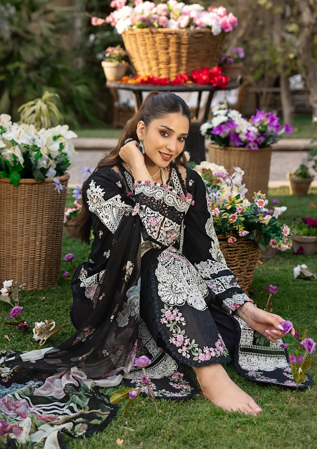 Elaf Premium | Luxury Lawn 25 | ELM-04 MAHJABEEN - House Of Hania