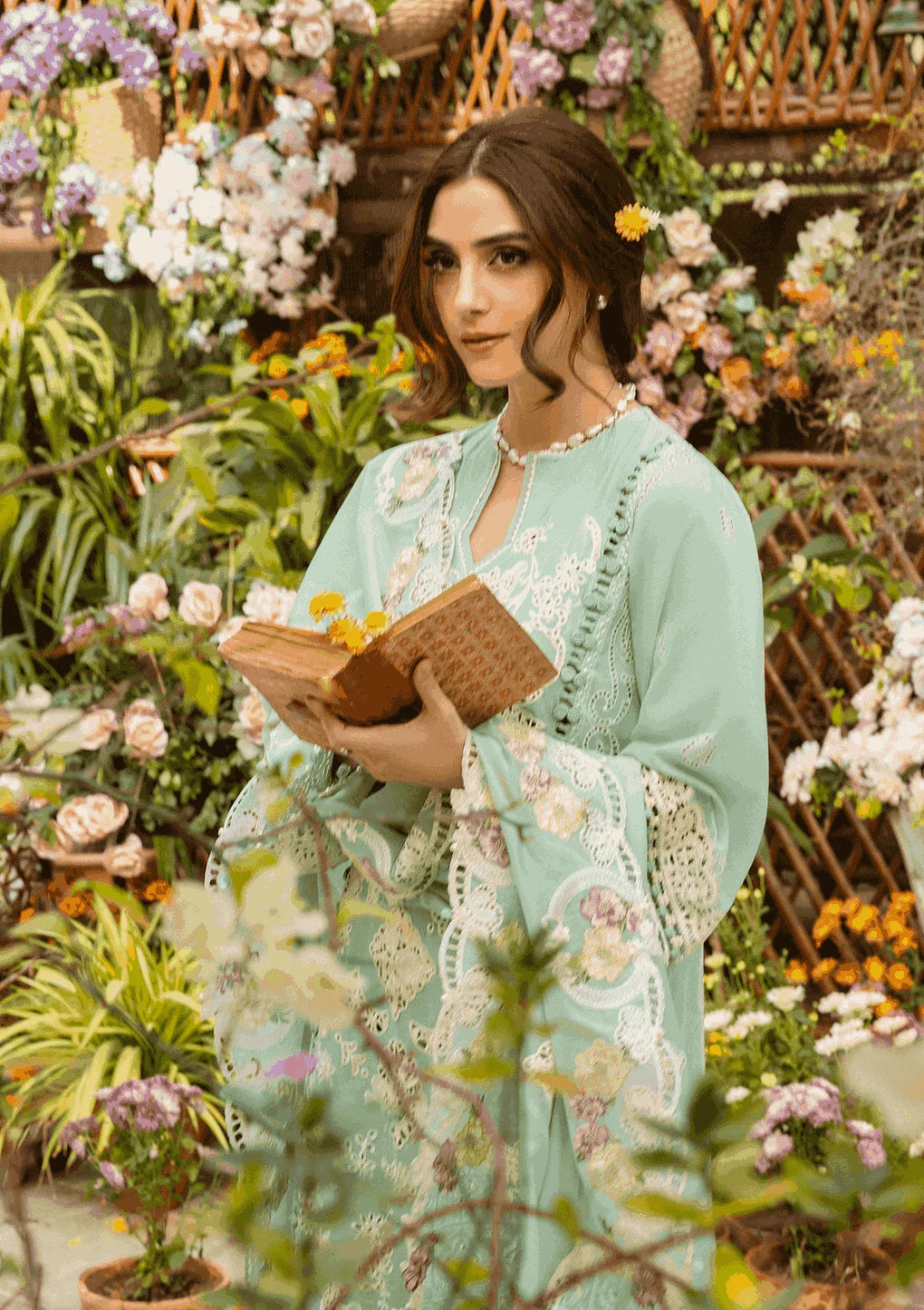 Elaf Premium | Luxury Lawn 25 | ELM-7A ZARAFSHAN - House Of Hania