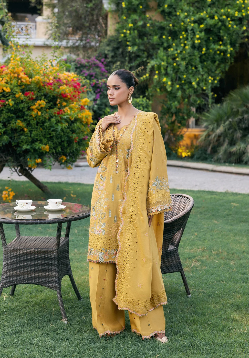 Elaf Premium | Luxury Winter 25 | EWK-1B FLORIGOLD - House Of Hania