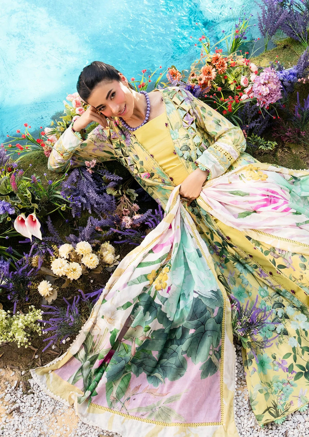Elaf Premium | Prints 25 | EPS-7A DAISY FIELDS - House Of Hania