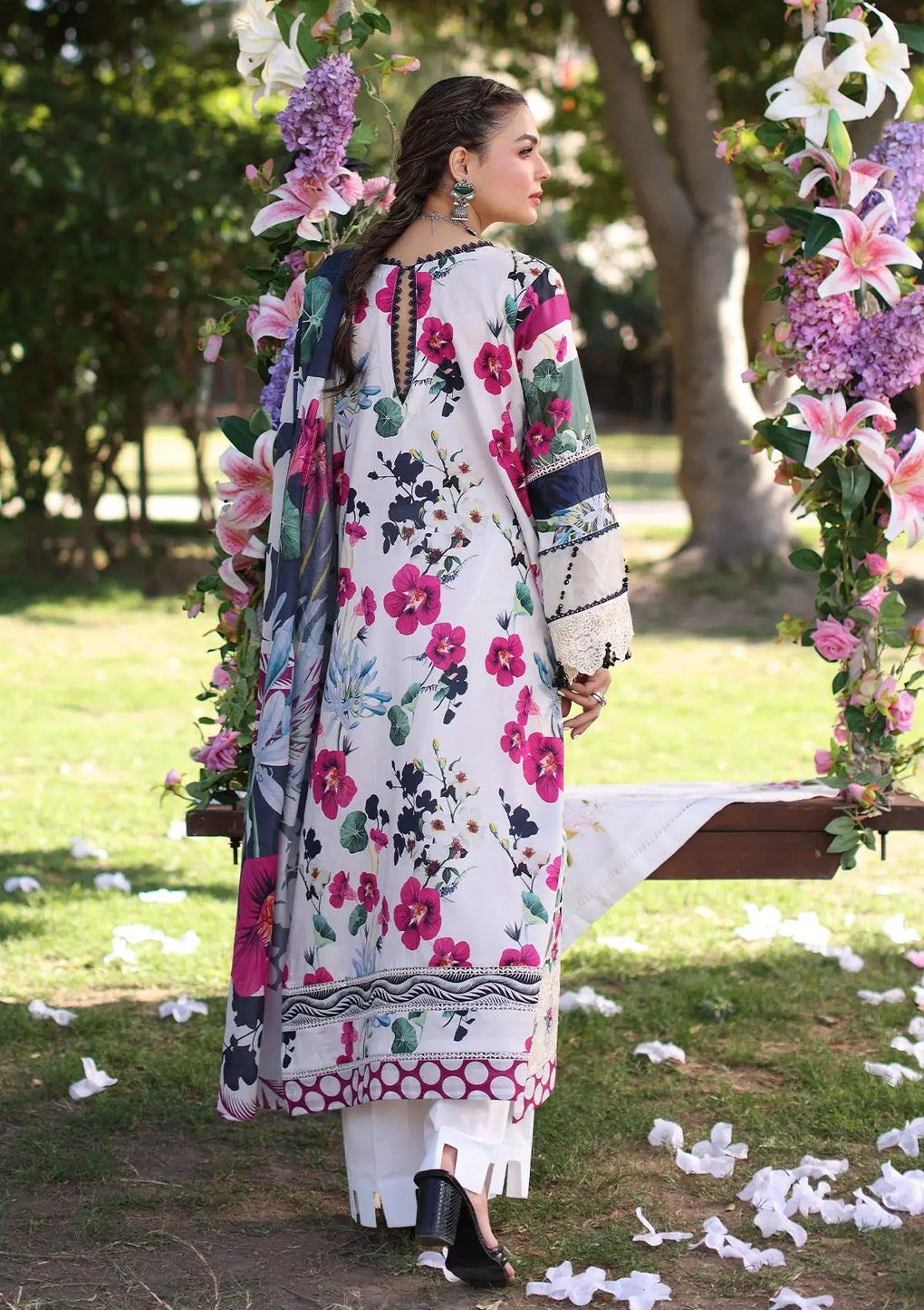 Elaf Premium | Prints Chikankari 24 | 01A LOVELIGHT - House Of Hania