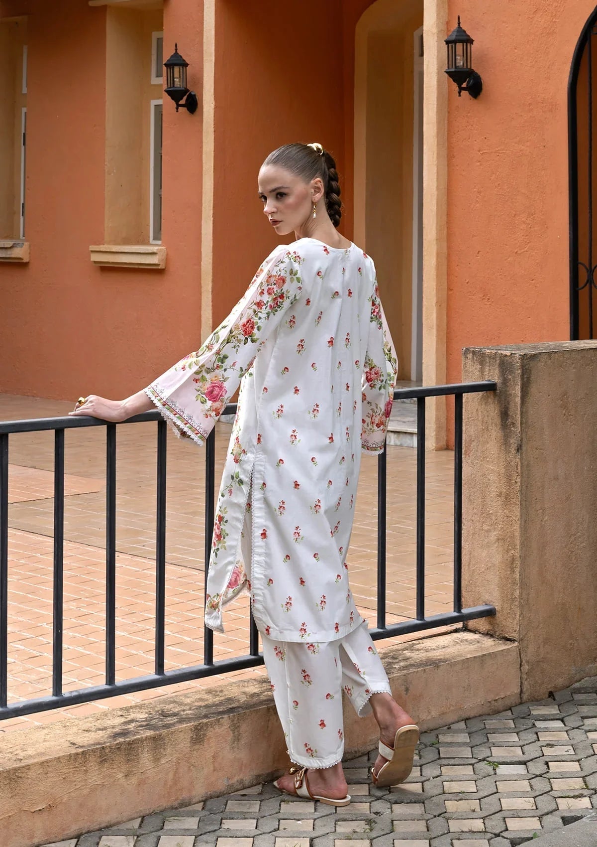 Elaf Premium | Ready to Wear 26 | EPV-3A SWEETHEART - House Of Hania
