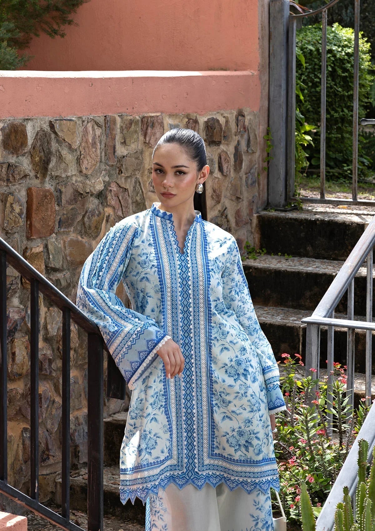 Elaf Premium | Ready to Wear 26 | EPV-8A SEA LEVEL - House Of Hania