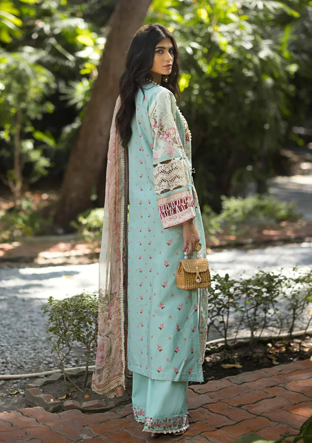 Elaf Premium | Signature Embroidered Lawn 24 | ESL-02B PEARLY ESSENCE - House Of Hania