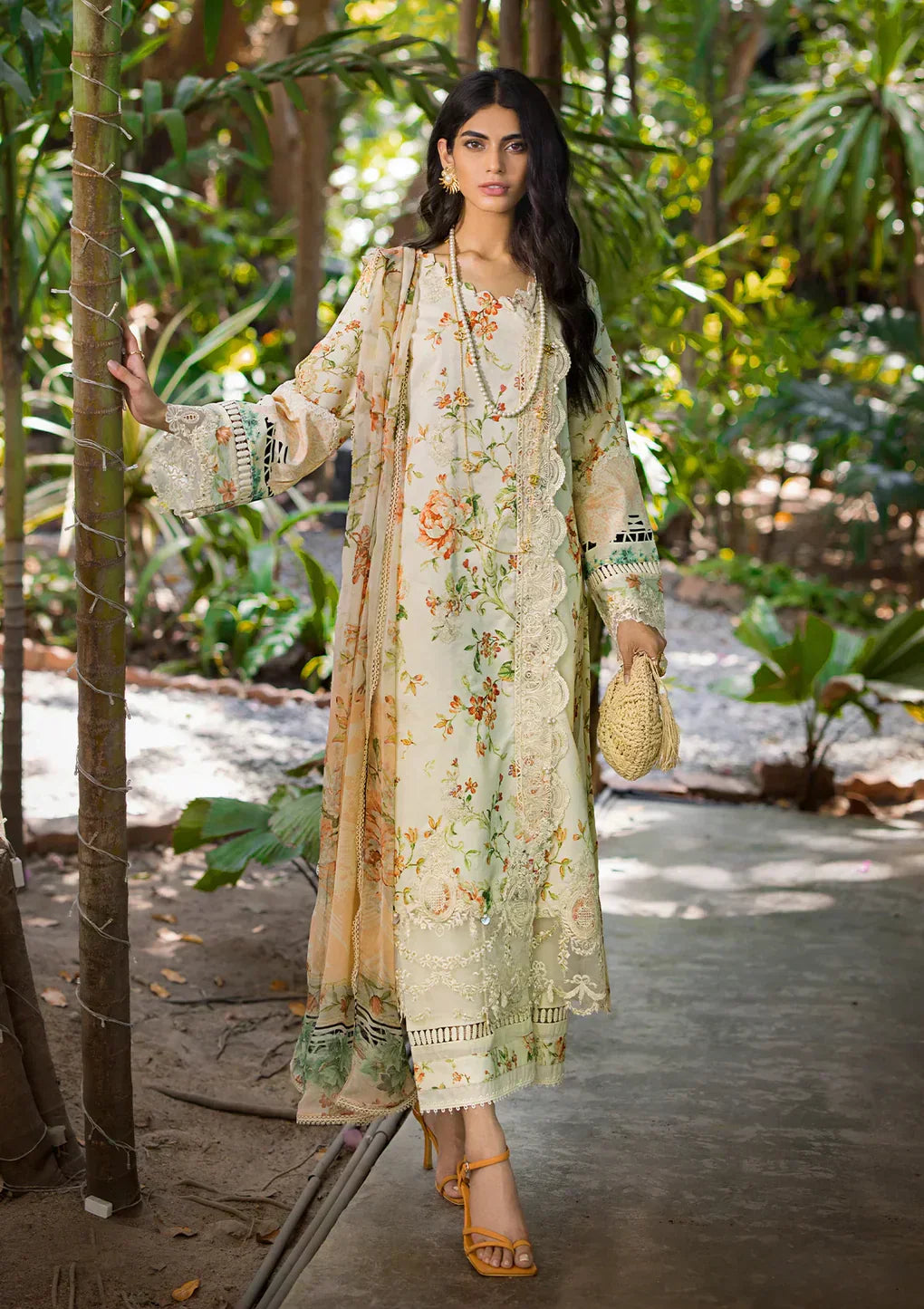 Elaf Premium | Signature Embroidered Lawn 24 | ESL-03A ANGELS BREATH - House Of Hania