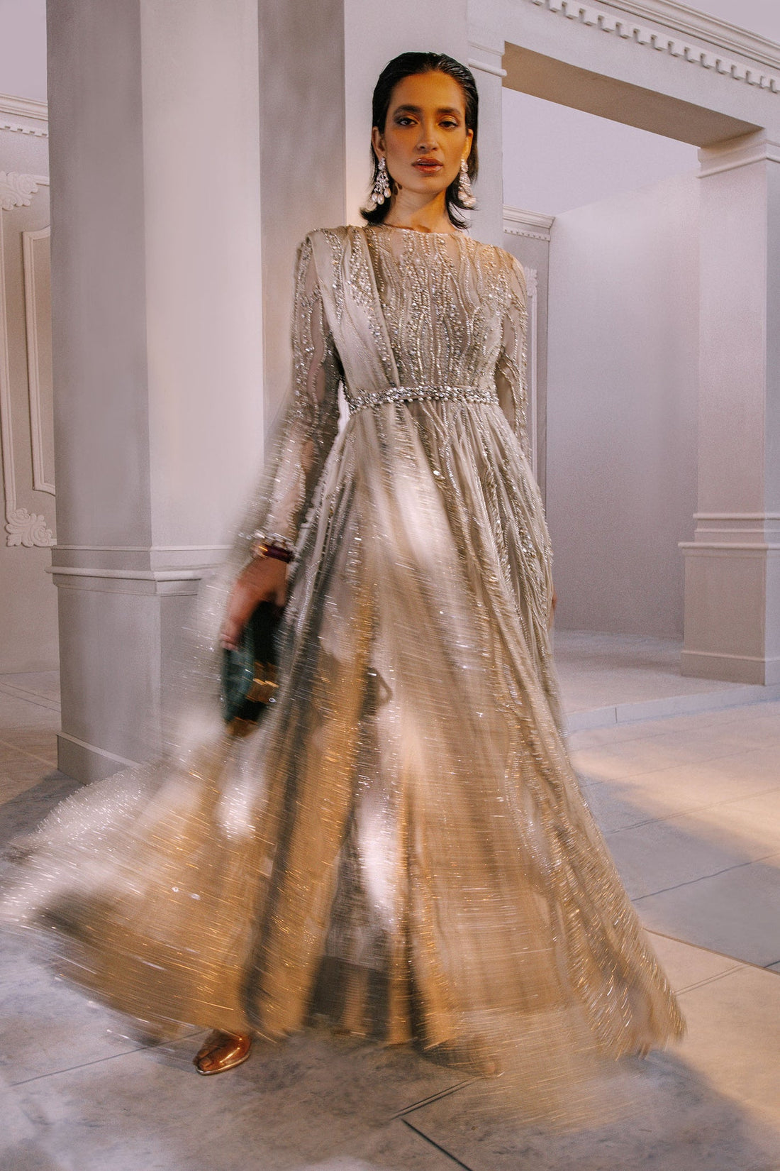 Elan | Demi Couture Onirique | LUISANTE D'OR (EP-20856) - House Of Hania
