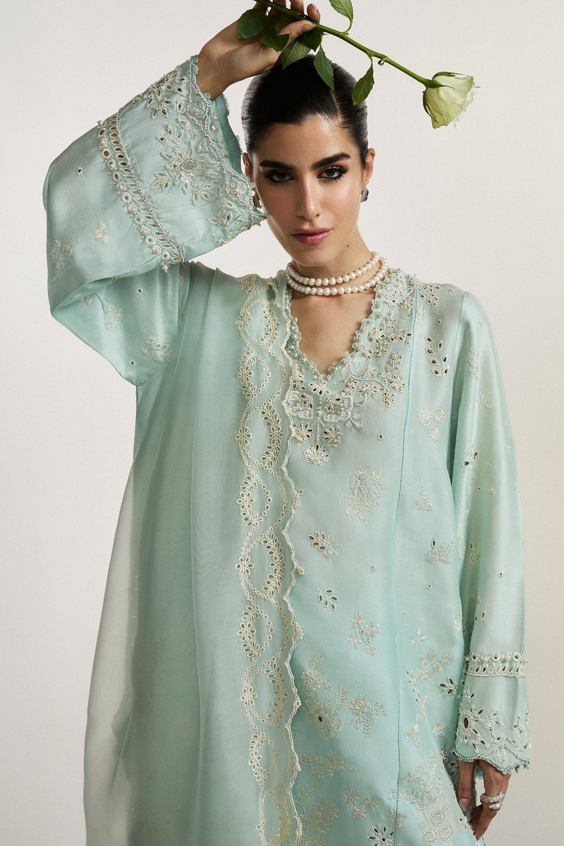 Elan I Vital Ornee I BLEU SÉRÉNITÉ (EV-21359) - House Of Hania