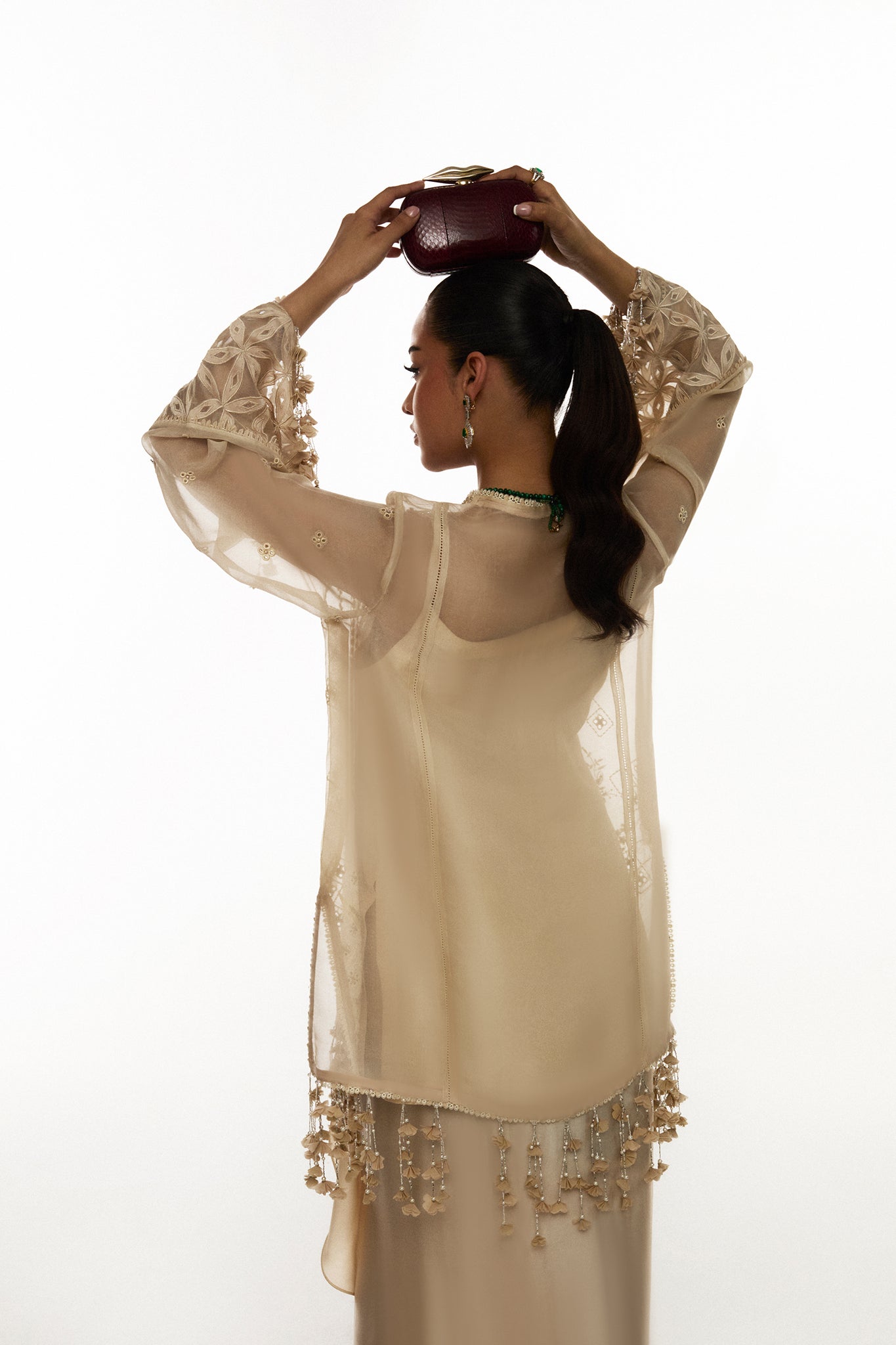 Elan I Vital Ornee I SOLENNE D'OR (EV-21356) - House Of Hania