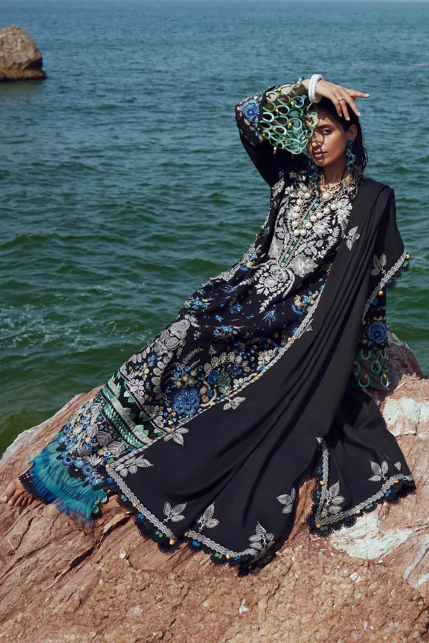 Elan | Winter 23 | AYANNA (EW23-09) - House Of Hania
