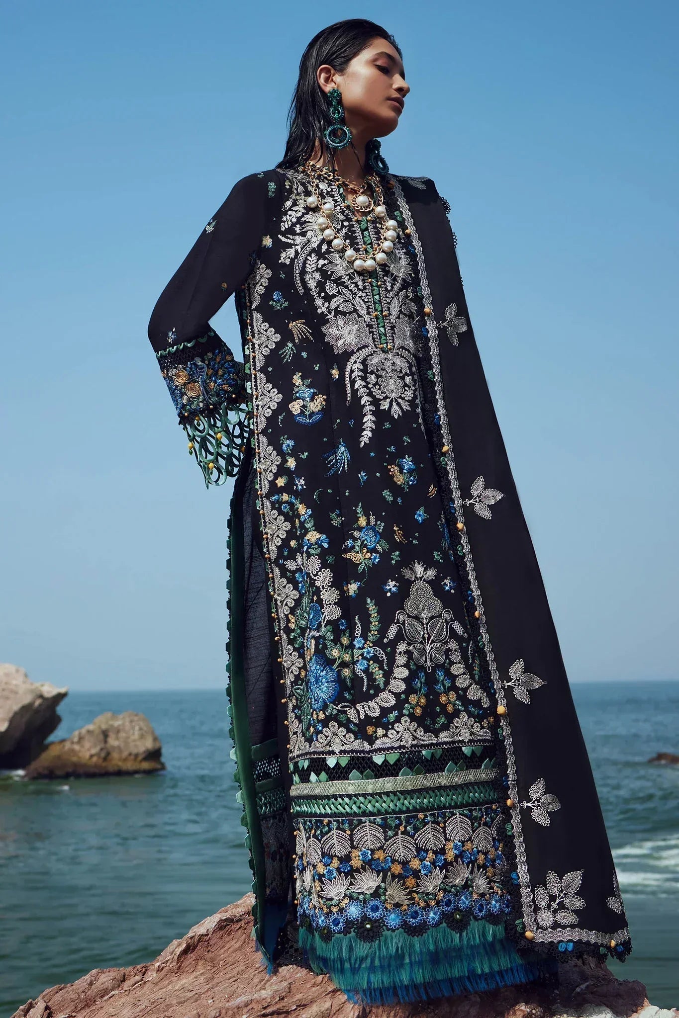 Elan | Winter 23 | AYANNA (EW23-09) - House Of Hania