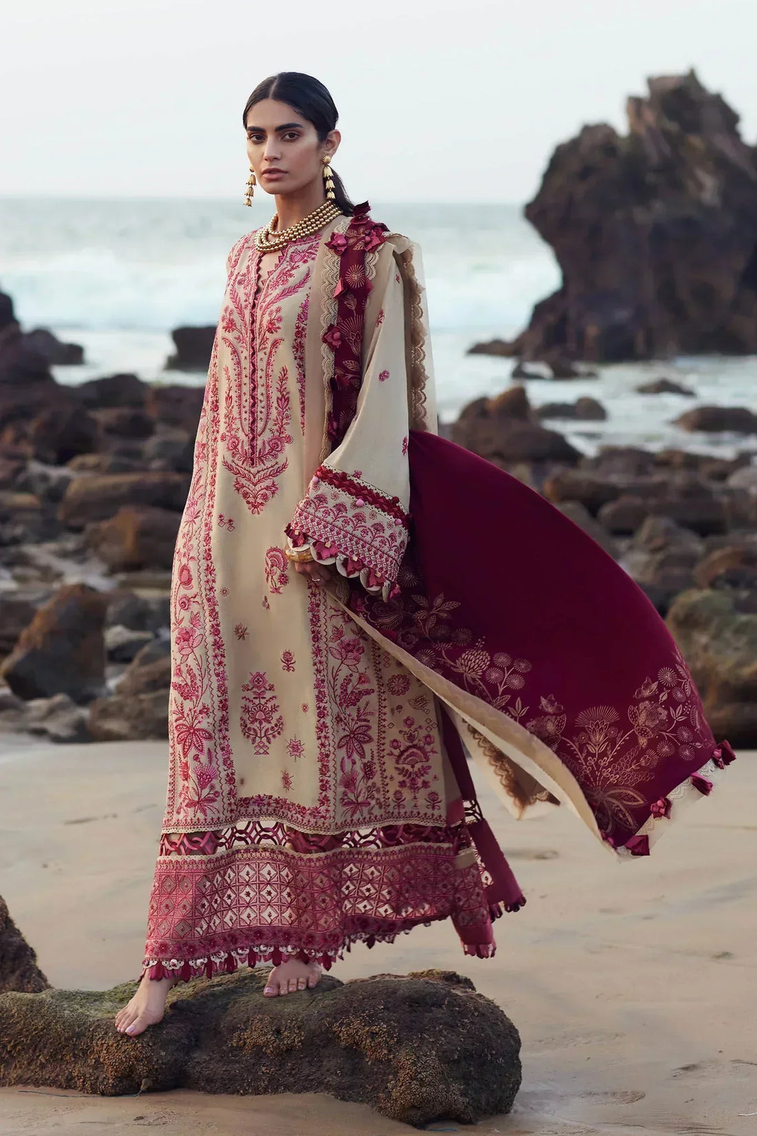 Elan | Winter 23 | LARAH (EW23-02) - House Of Hania