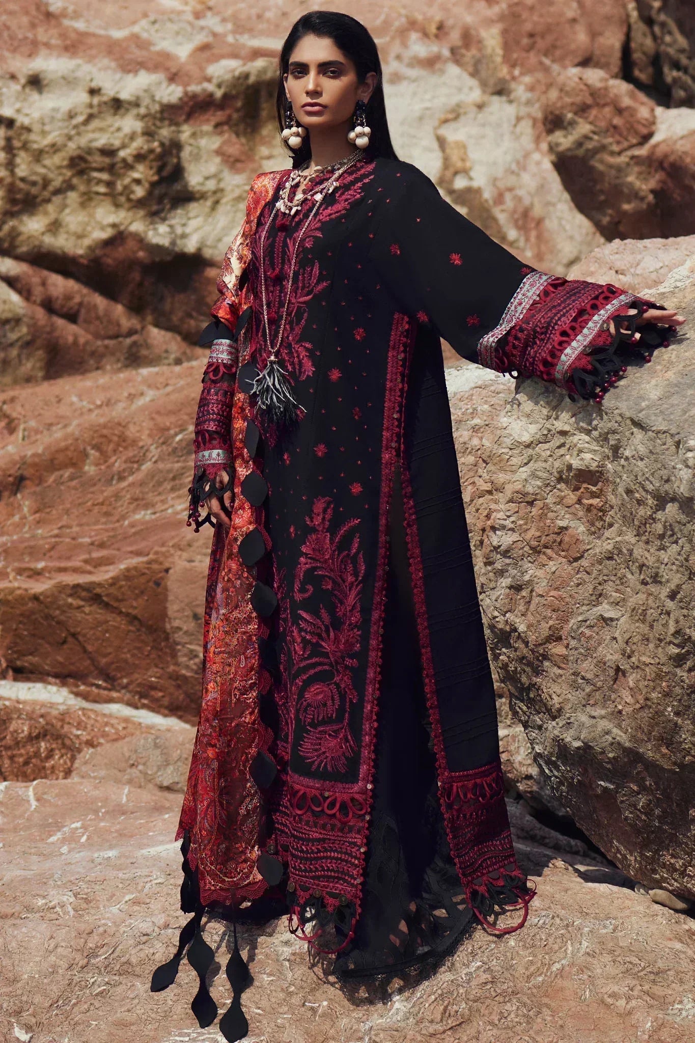 Elan | Winter 23 | MEDEA (EW23-10) - House Of Hania