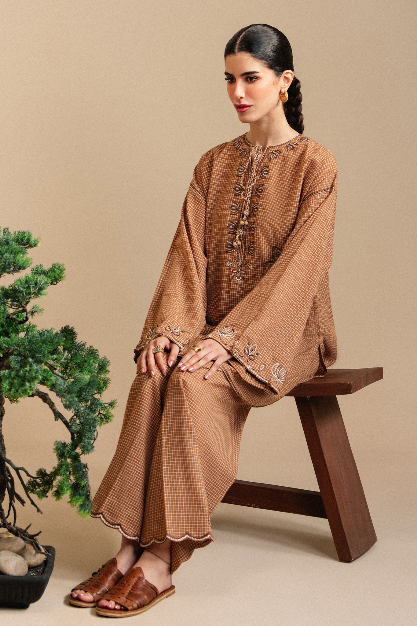 Elan | Winter Basics 25 | ANIA (ERW-21572) - House Of Hania