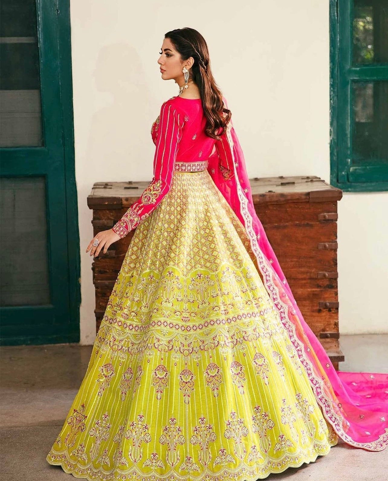 Elara - House Of Hania