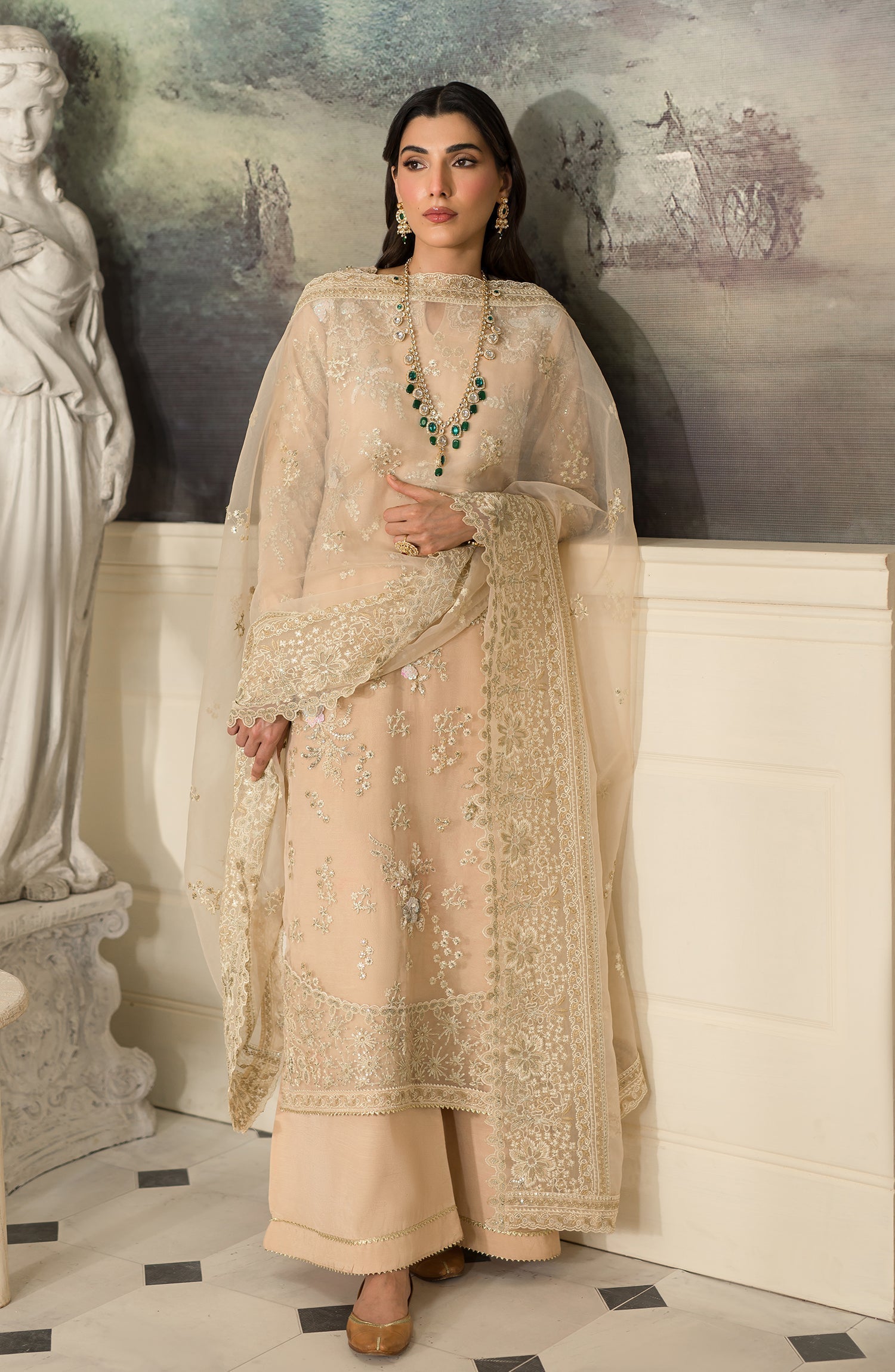 Emaan Adeel - ARUNA - House Of Hania