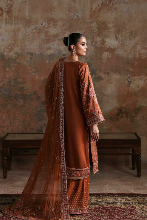 Emaan Adeel | Afsana e Silk | AARZO - House Of Hania