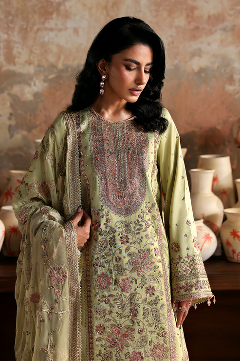 Emaan Adeel | Afsana e Silk | ZAIB - House Of Hania