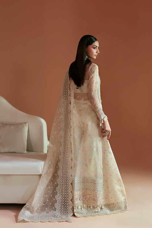 Emaan Adeel | Celestique Formals 25 | AMARANTH - House Of Hania