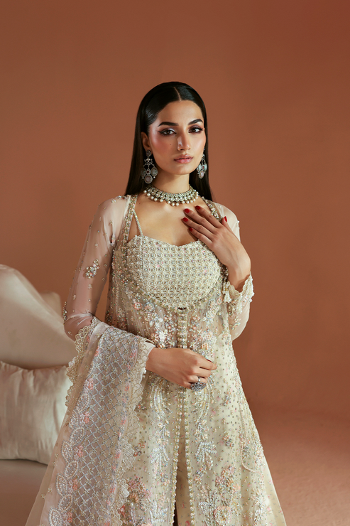 Emaan Adeel | Celestique Formals 25 | AMARANTH - House Of Hania