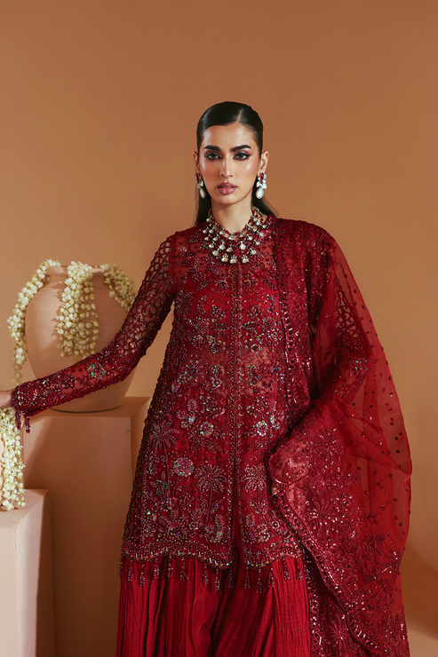 Emaan Adeel | Celestique Formals 25 | SCARLET - House Of Hania