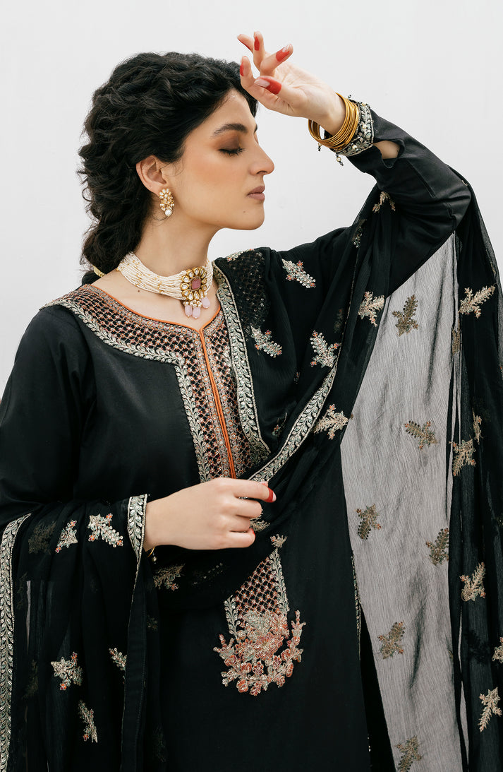 Emaan Adeel | Gul Mohr Eid Pret | MAHLAKA - House Of Hania