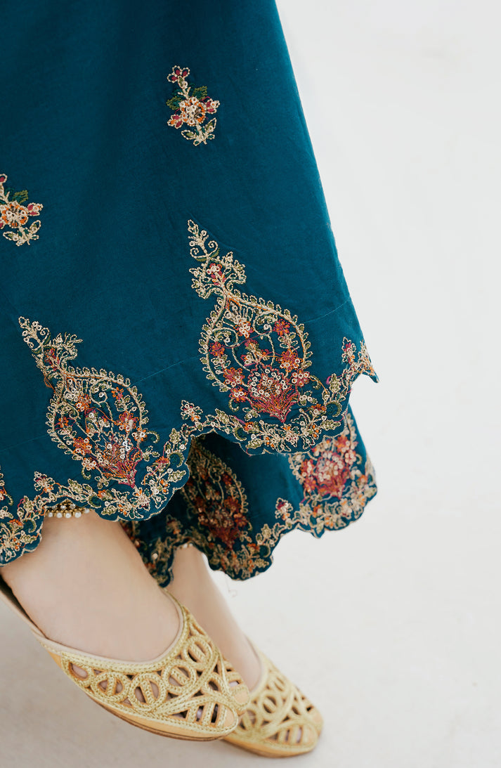 Emaan Adeel | Gul Mohr Eid Pret | ZABEEN - House Of Hania
